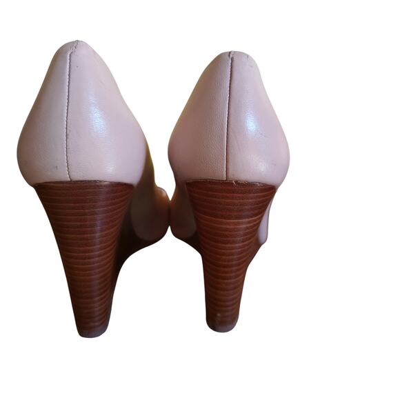 Tory Burch Pink Leather Wedge Peeptoe Heels Gold Logo Size 5M - Picture 4 of 5